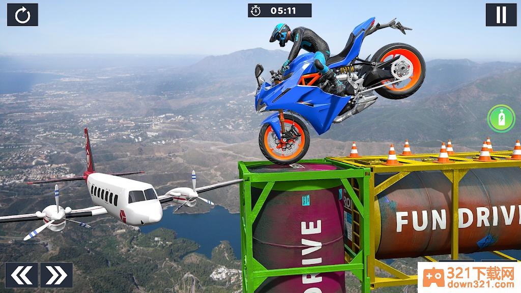 大型坡道自行车特技(Ramp Bike Games: Bike Stunts)安卓版截图1